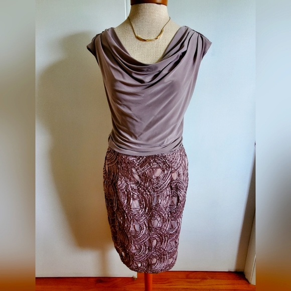 Simply Liliana Dresses & Skirts - Stunning Statement Dress